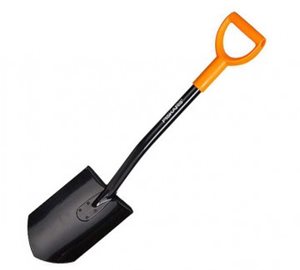 Лопата FISKARS "ЭРГОКОМФОРТ" штыковая  садовая