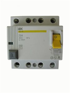 УЗО ИЭК 4п 25A 30mA тип AC ВД1-63 